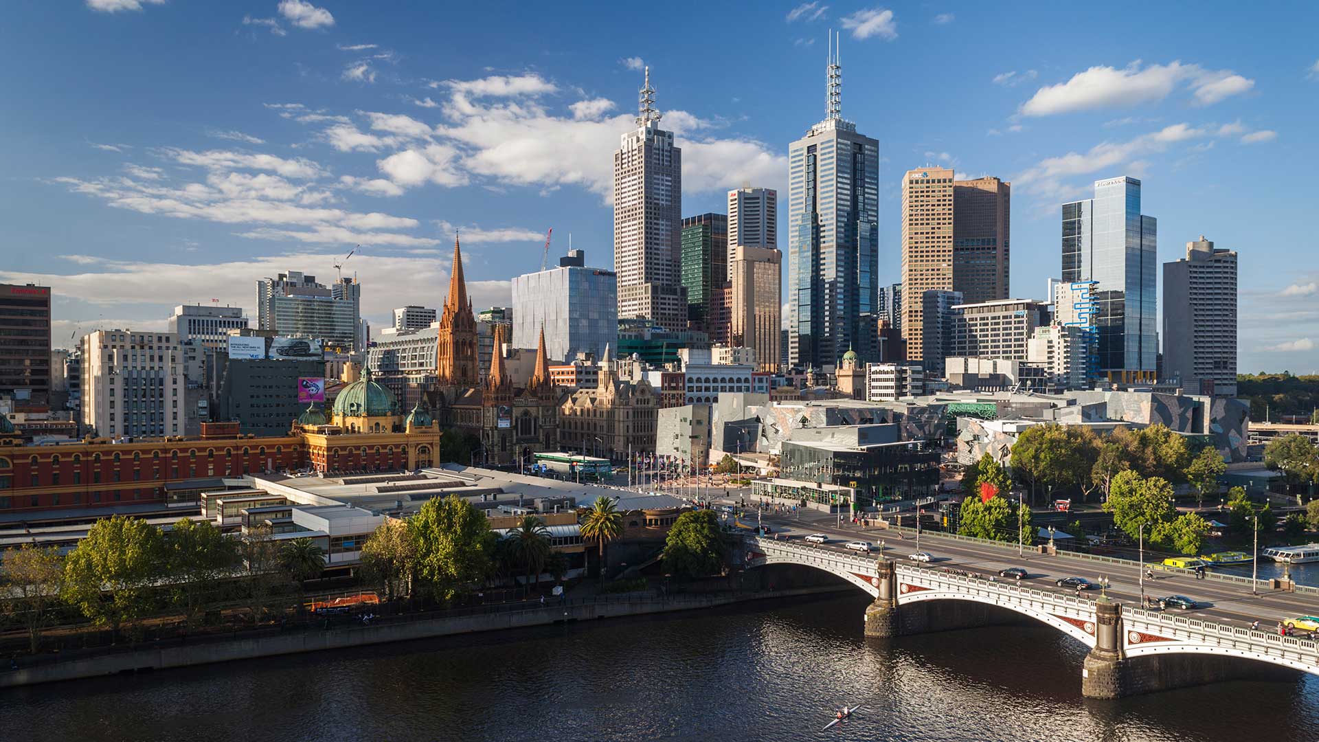 Melbourne, skyline with Yarra River and Princess Bridge