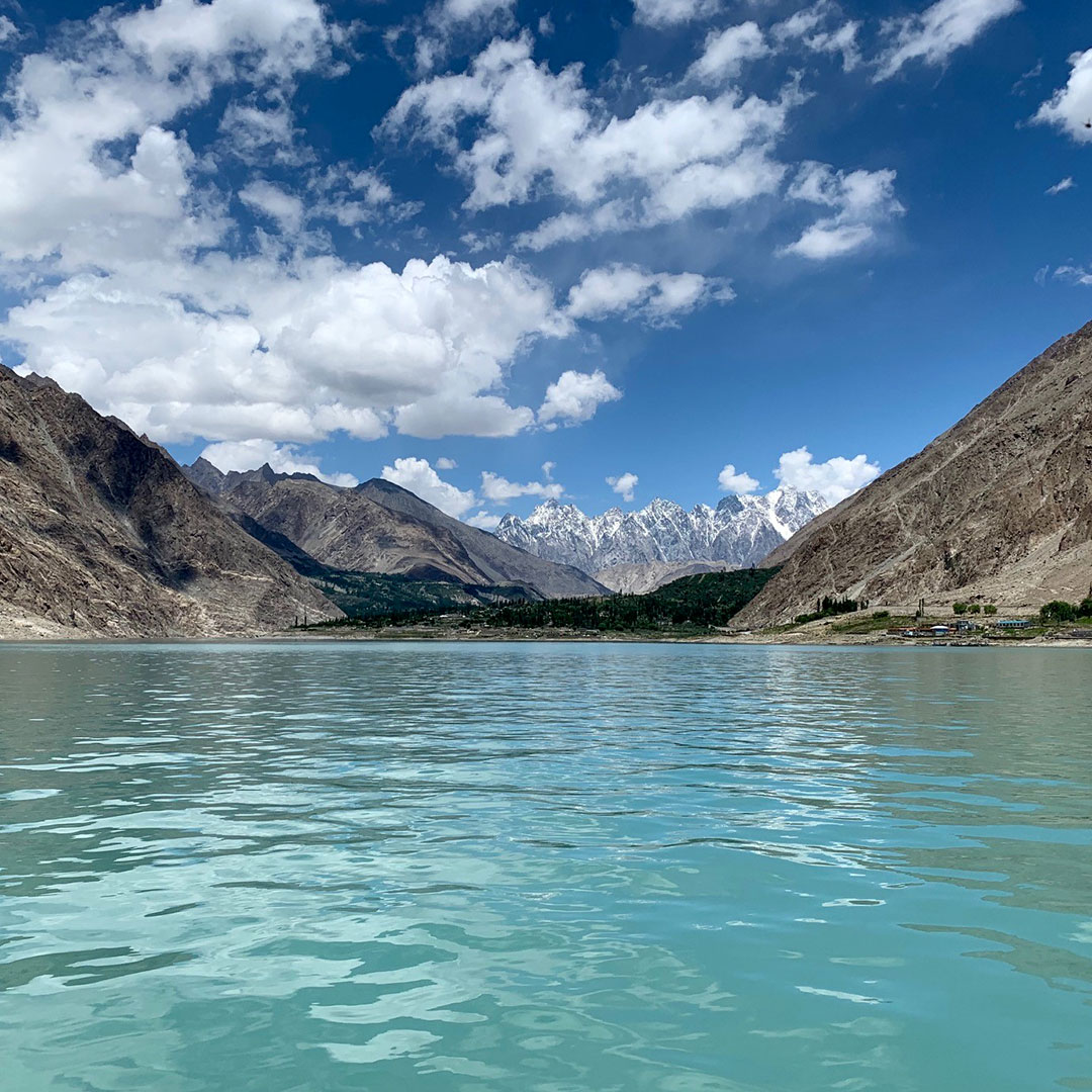 Pakistan Hunza Valley scenery